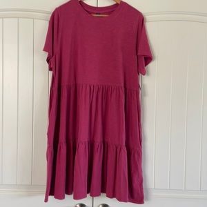 Old navy short sleeve T-shirt, dress women’s size XL